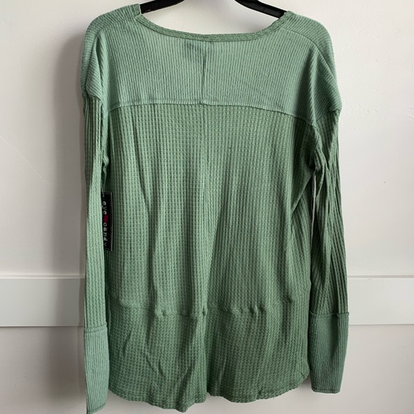 NWT EYE CANDY Green Thermal V-Neck Long Sleeve Shirt - Picture 2 of 5